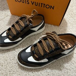 Women’s Louis Vuitton sneakers